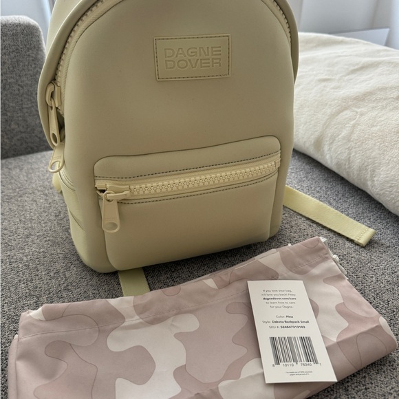 Dagne Dover Neoprene Backpack - BRAND NEW!! - Picture 5 of 6
